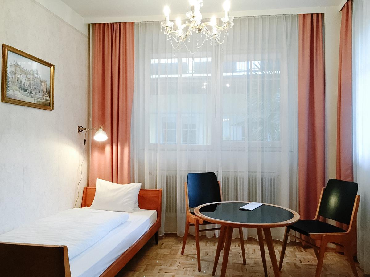 וינה Hotel Am Brillantengrund מראה חיצוני תמונה