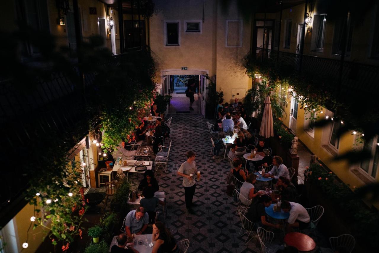 וינה Hotel Am Brillantengrund מראה חיצוני תמונה