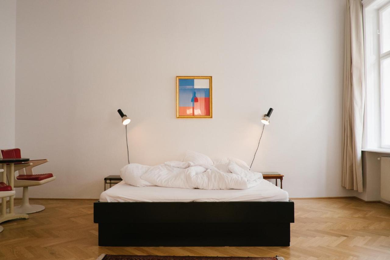 וינה Hotel Am Brillantengrund מראה חיצוני תמונה